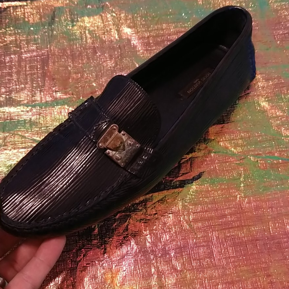 Louis vuitton slip on size 9men